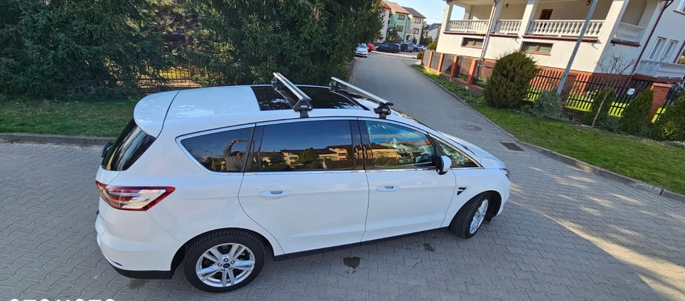 Ford S-Max cena 70000 przebieg: 288000, rok produkcji 2018 z Ostrołęka małe 106